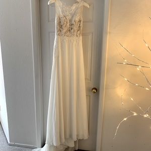 Final discount Pronovias Wedding Dress